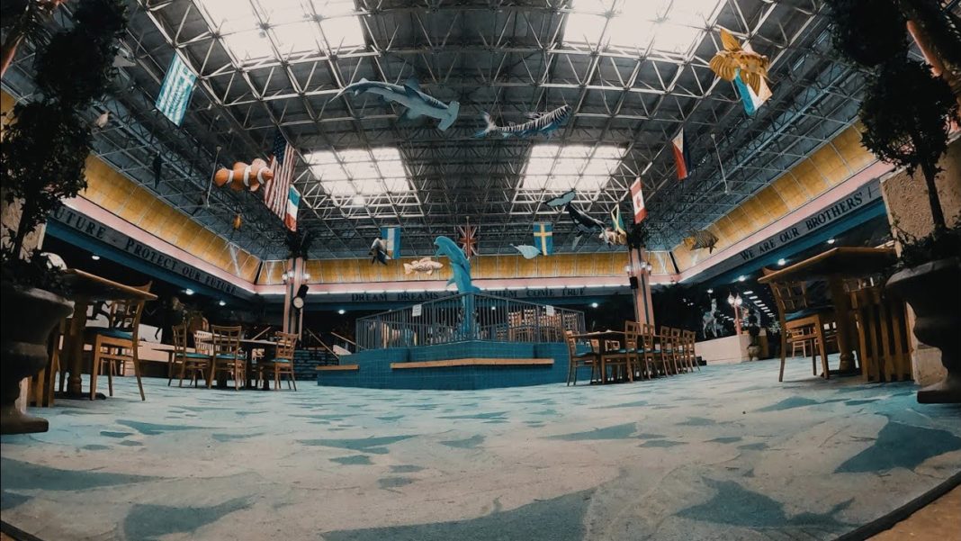 Center Court del Original Wellington Mall