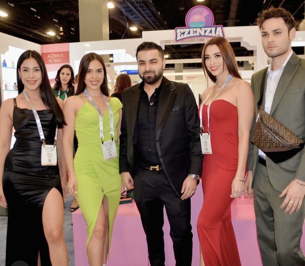 Perfumes árabes EZENZIA COSMOPROF 2024