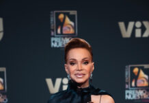 PALOMA SAN BASILIO HACE HISTORIA EN PREMIO LO NUESTRO 2026. Paloma San Basilio